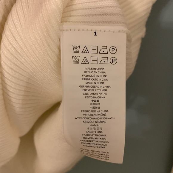 Michael Kors Sweater Size Small - Picture 5 of 5